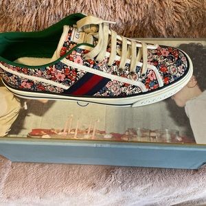 Gucci Men's Floral Authentic Sneakers